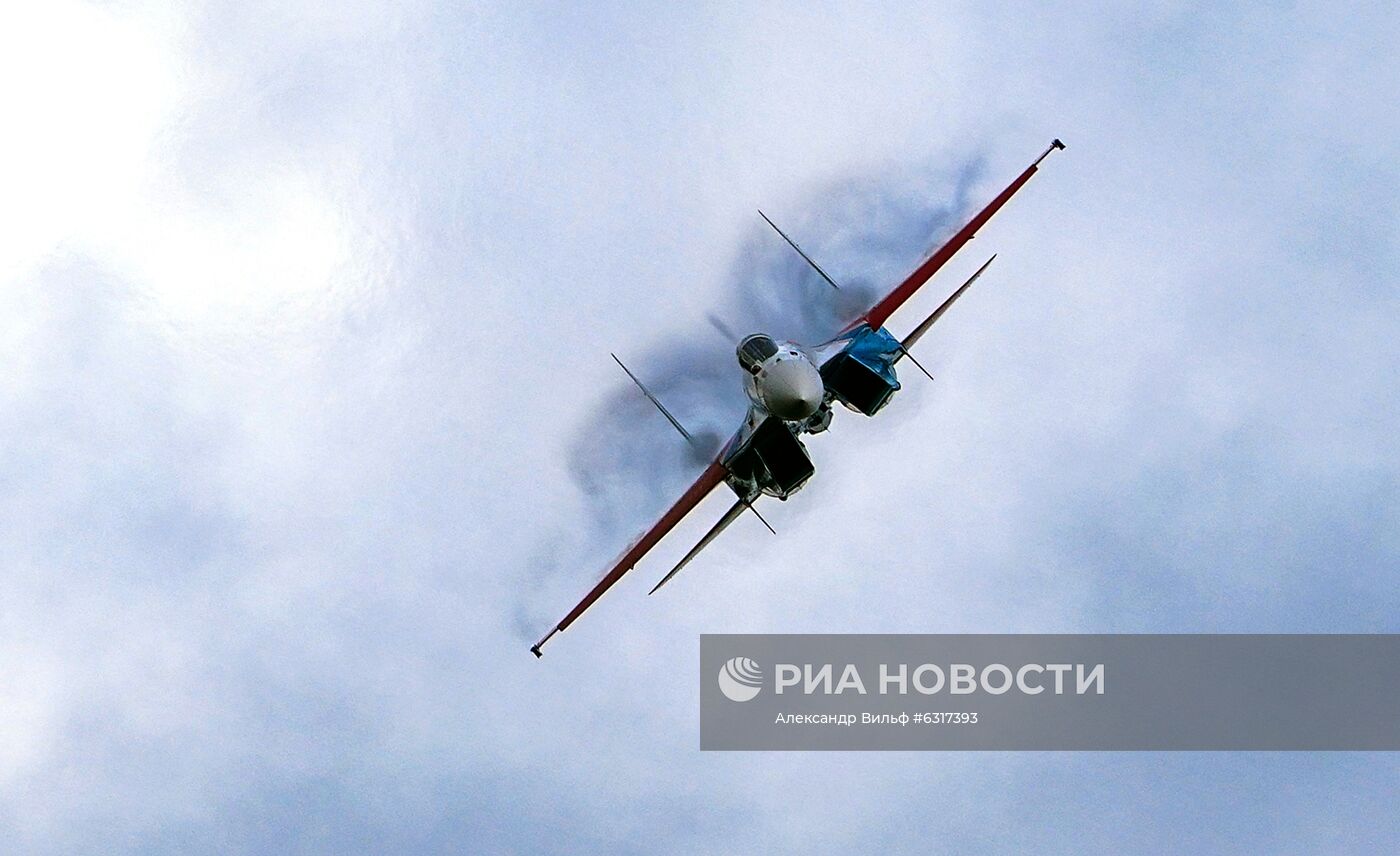 Форум "Армия-2020". Демонстрационные полеты