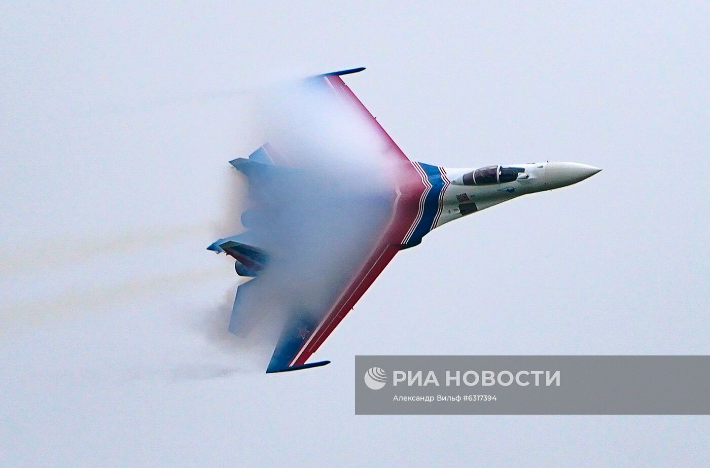 Форум "Армия-2020". Демонстрационные полеты