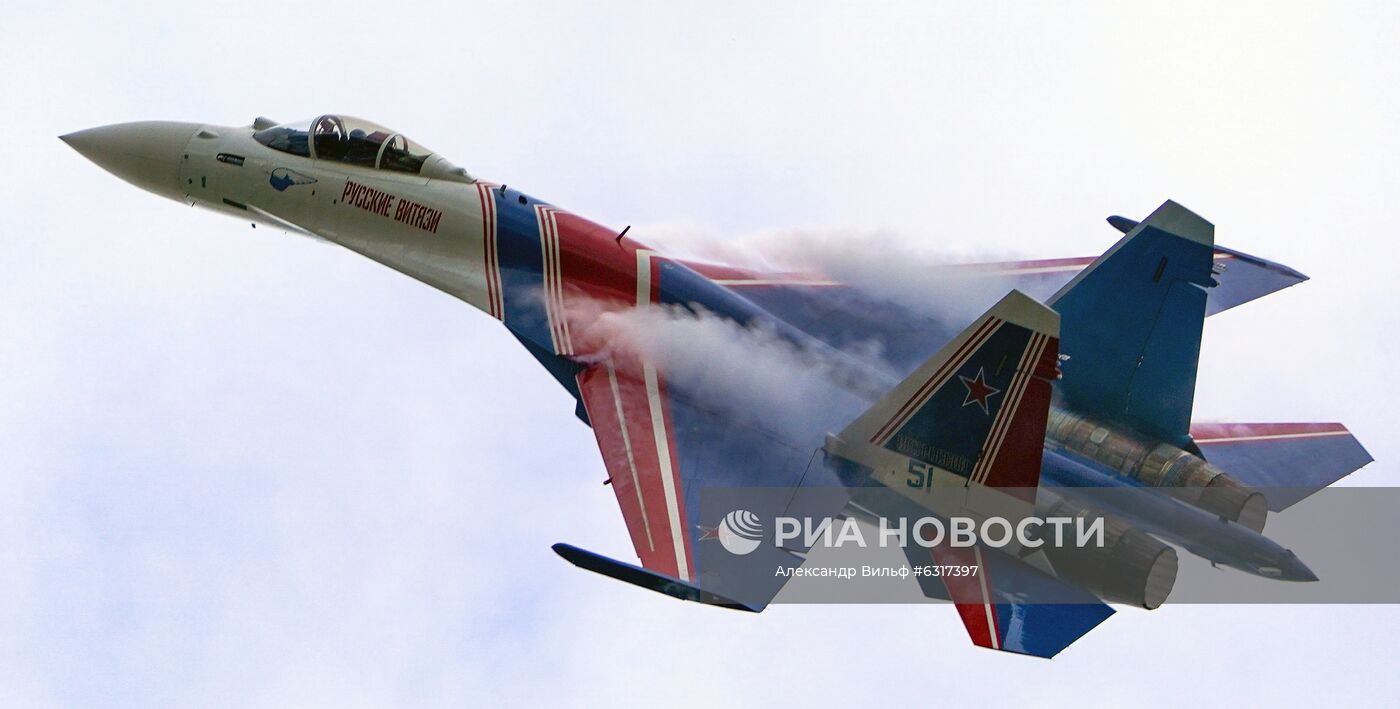 Форум "Армия-2020". Демонстрационные полеты