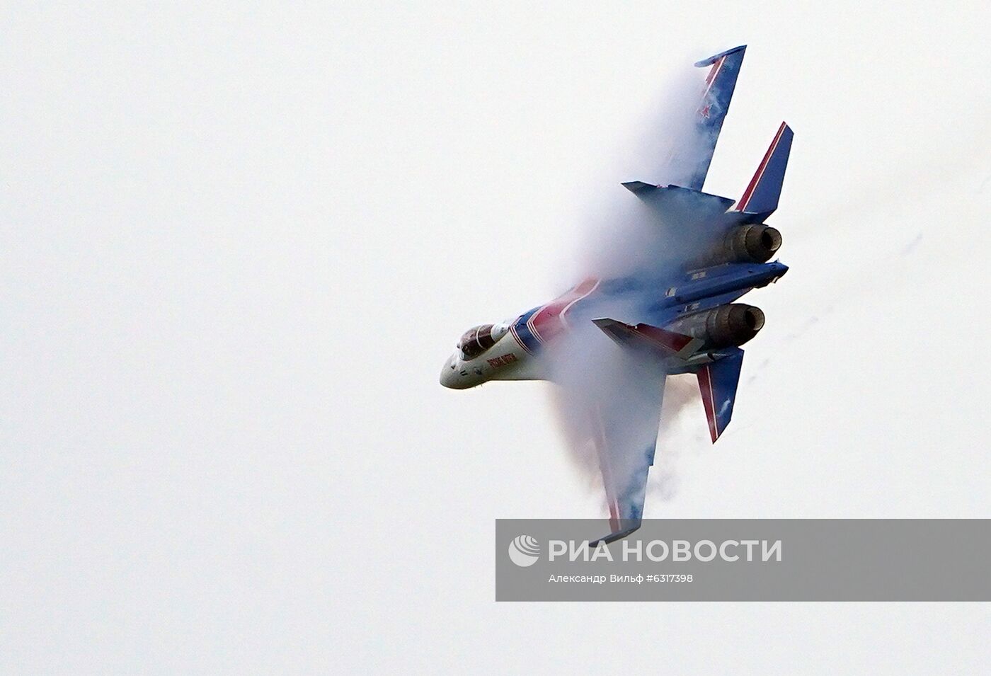 Форум "Армия-2020". Демонстрационные полеты