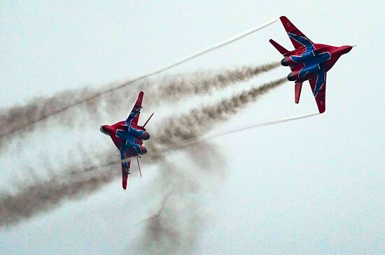 Форум "Армия-2020". Демонстрационные полеты