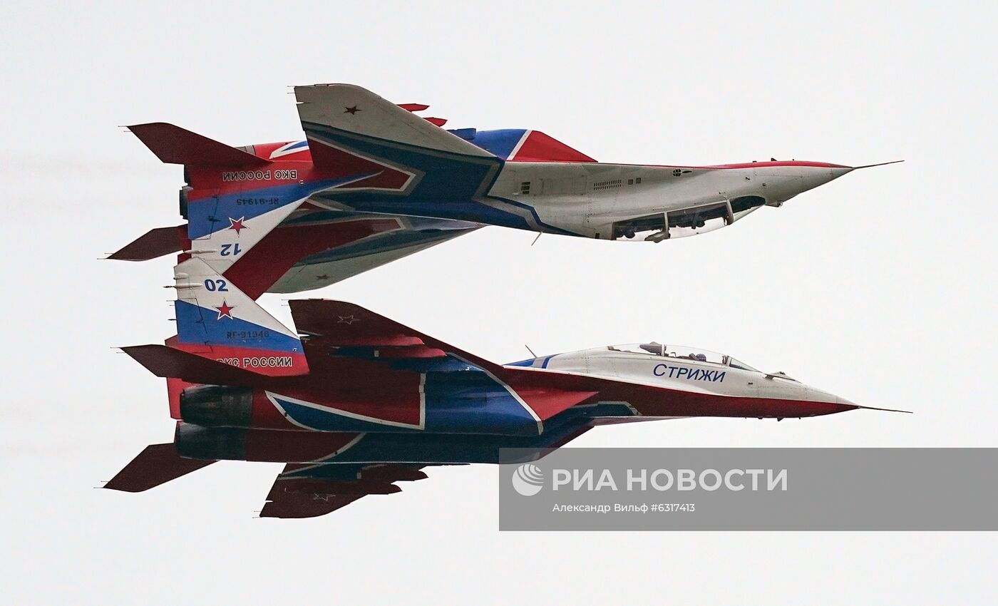 Форум "Армия-2020". Демонстрационные полеты