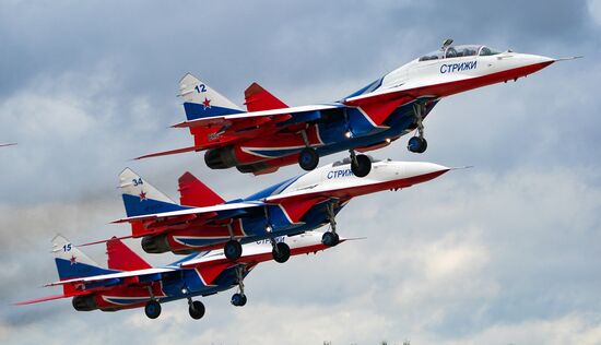 Форум "Армия-2020". Демонстрационные полеты