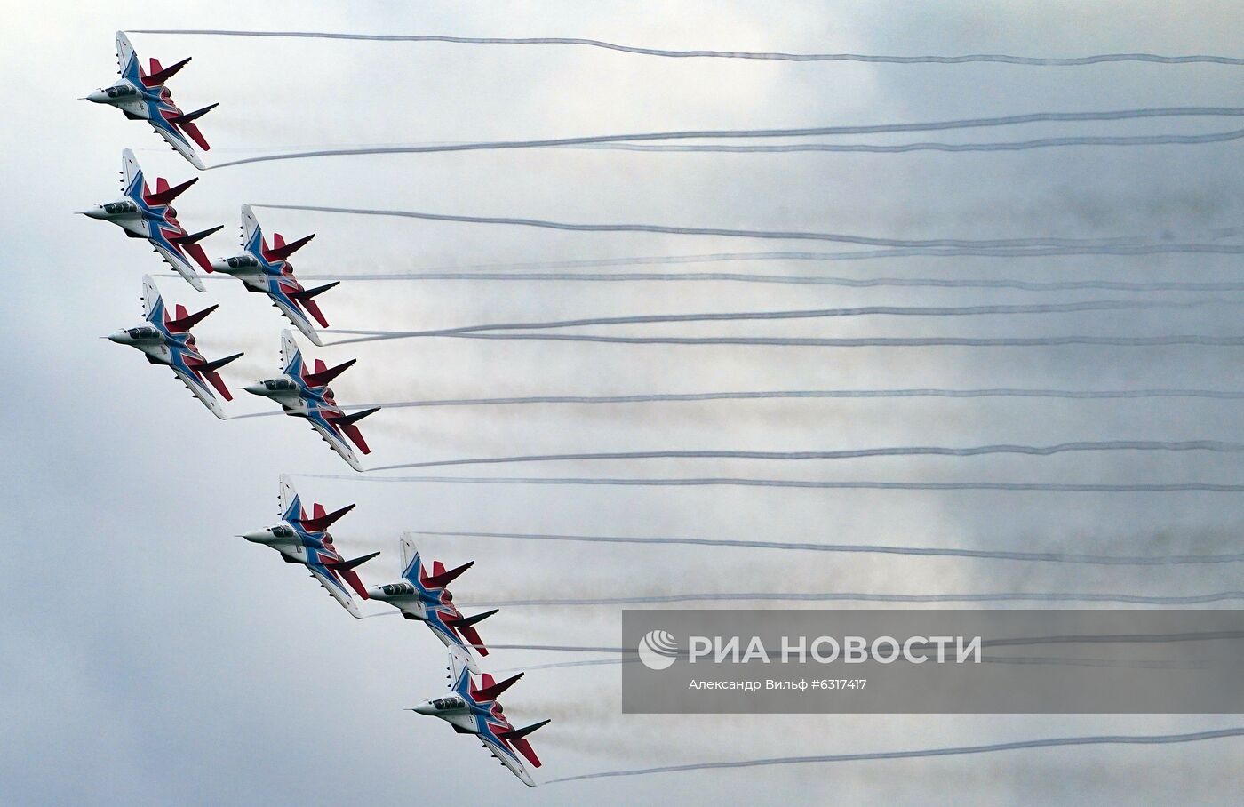 Форум "Армия-2020". Демонстрационные полеты