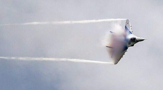 Форум "Армия-2020". Демонстрационные полеты