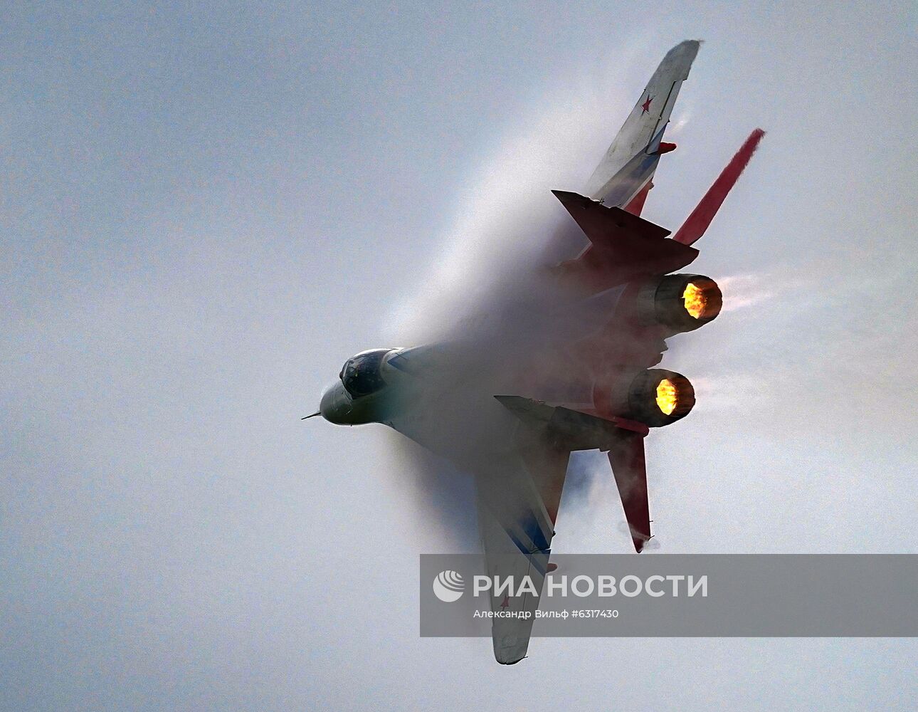 Форум "Армия-2020". Демонстрационные полеты