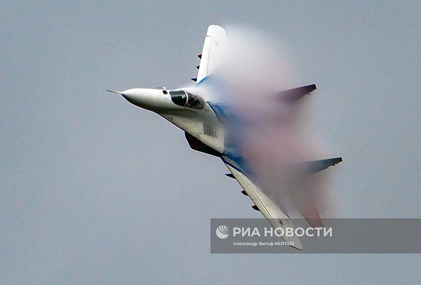 Форум "Армия-2020". Демонстрационные полеты