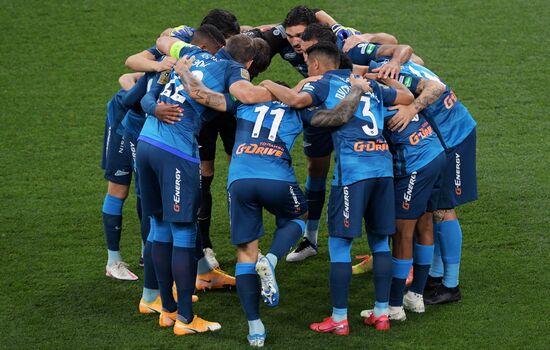 Футбол. РПЛ. Матч "Динамо" - "Зенит"