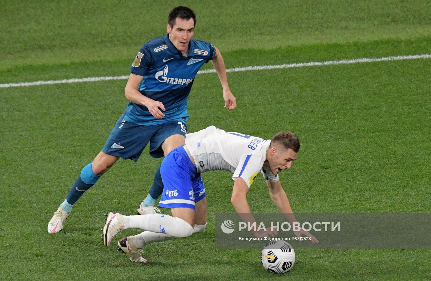 Футбол. РПЛ. Матч "Динамо" - "Зенит"