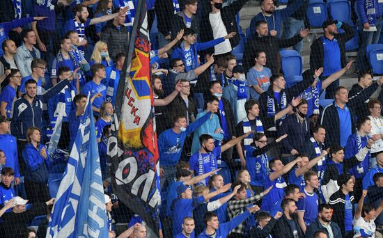 Футбол. РПЛ. Матч "Динамо" - "Зенит"