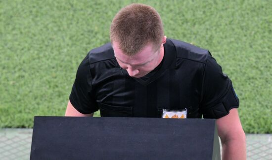 Футбол. РПЛ. Матч "Динамо" - "Зенит"