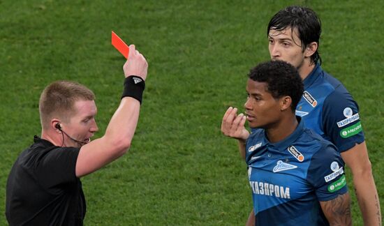 Футбол. РПЛ. Матч "Динамо" - "Зенит"