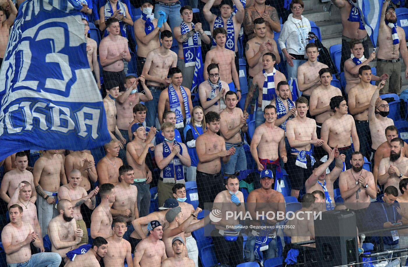 Футбол. РПЛ. Матч "Динамо" - "Зенит"