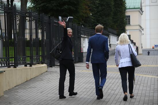 Член Координационного совета оппозиции М. Колесникова прибыла на допрос в СК Белоруссии