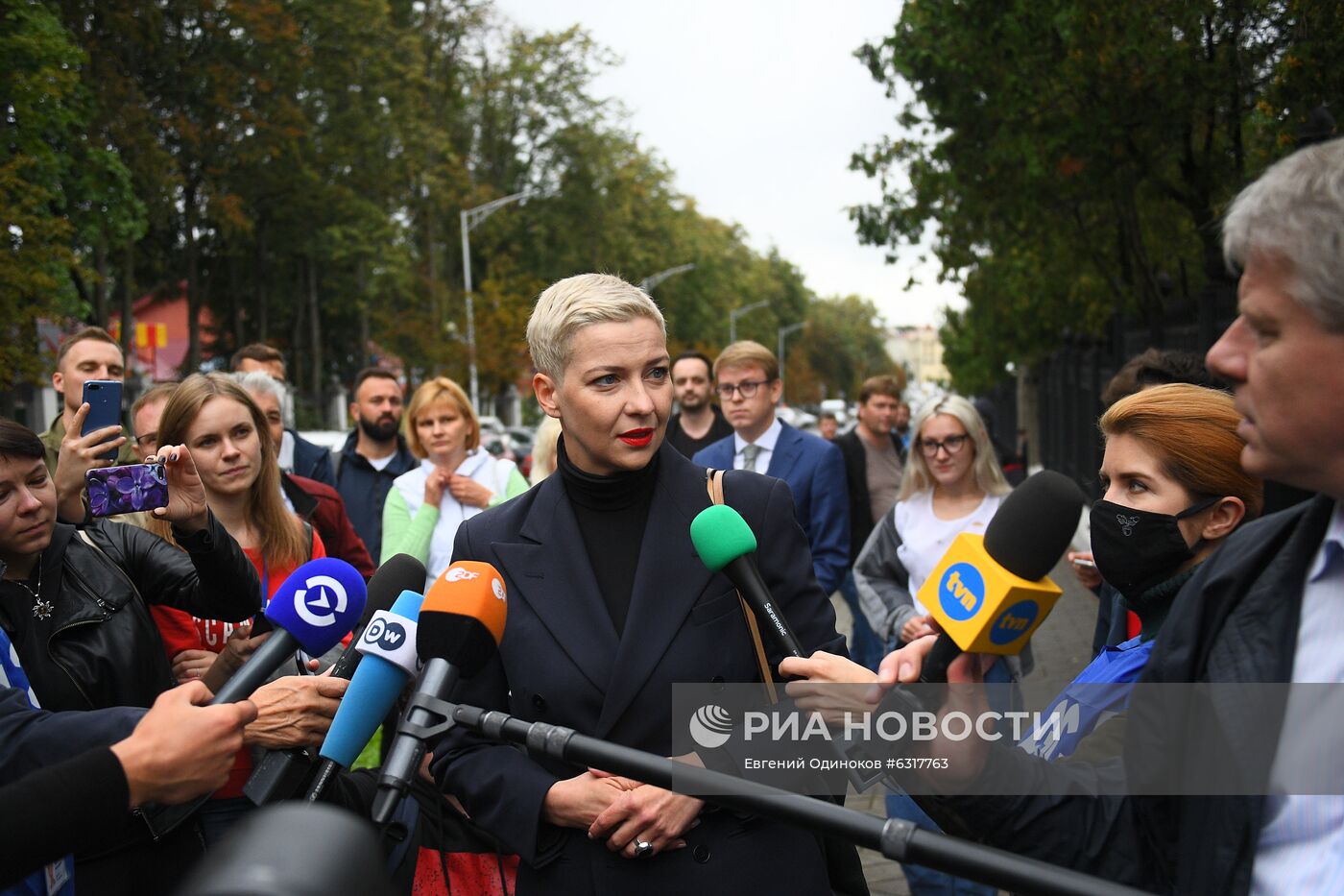 Член Координационного совета оппозиции М. Колесникова прибыла на допрос в СК Белоруссии