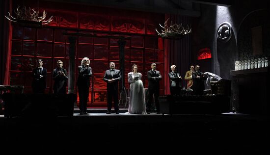 Спектакль "И никого не стало" в театре О. Табакова