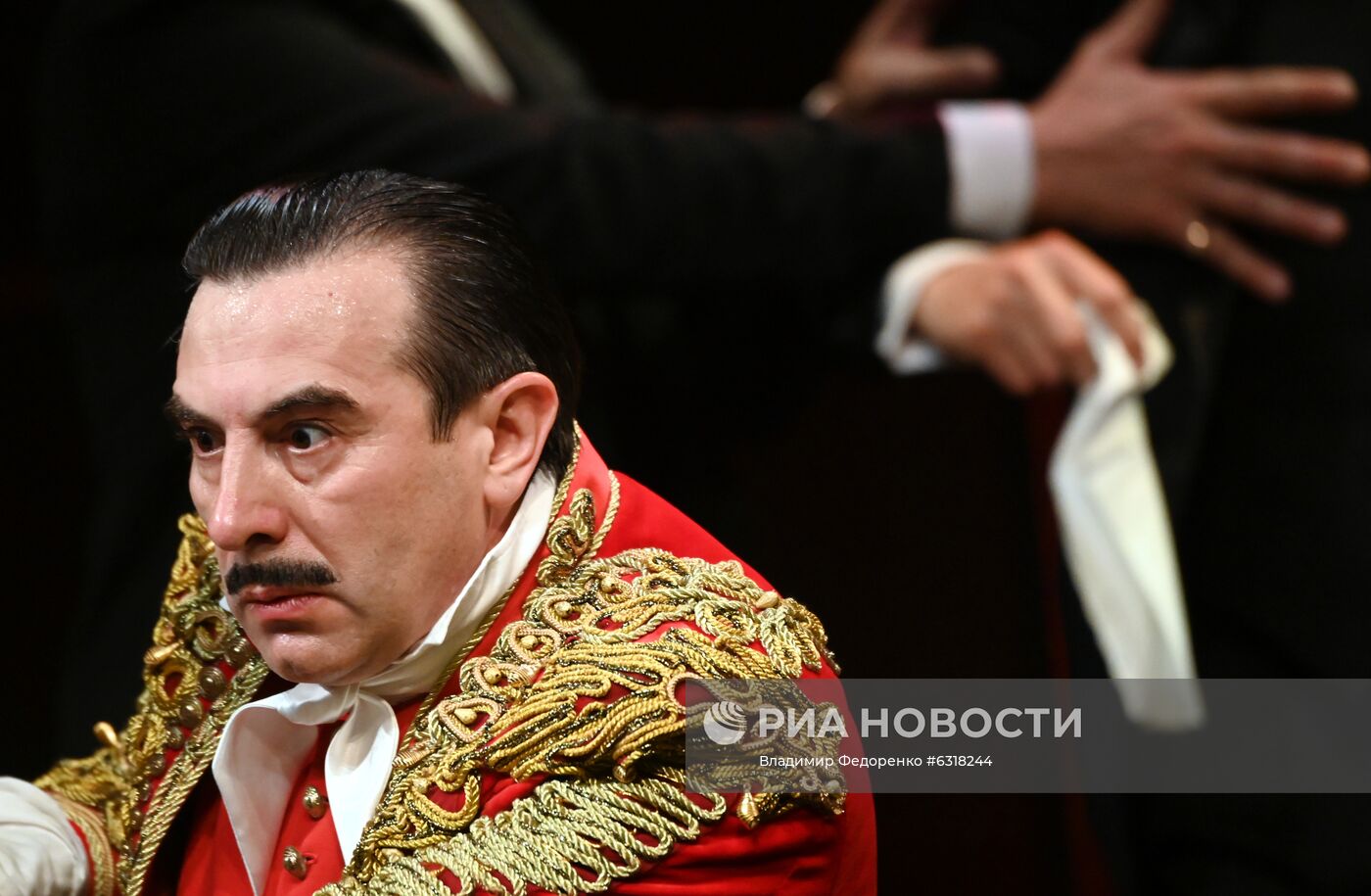 Спектакль "И никого не стало" в театре О. Табакова