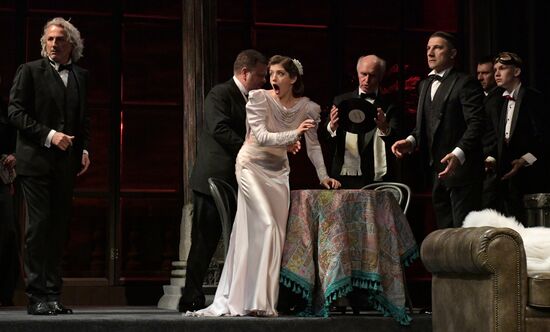 Спектакль "И никого не стало" в театре О. Табакова