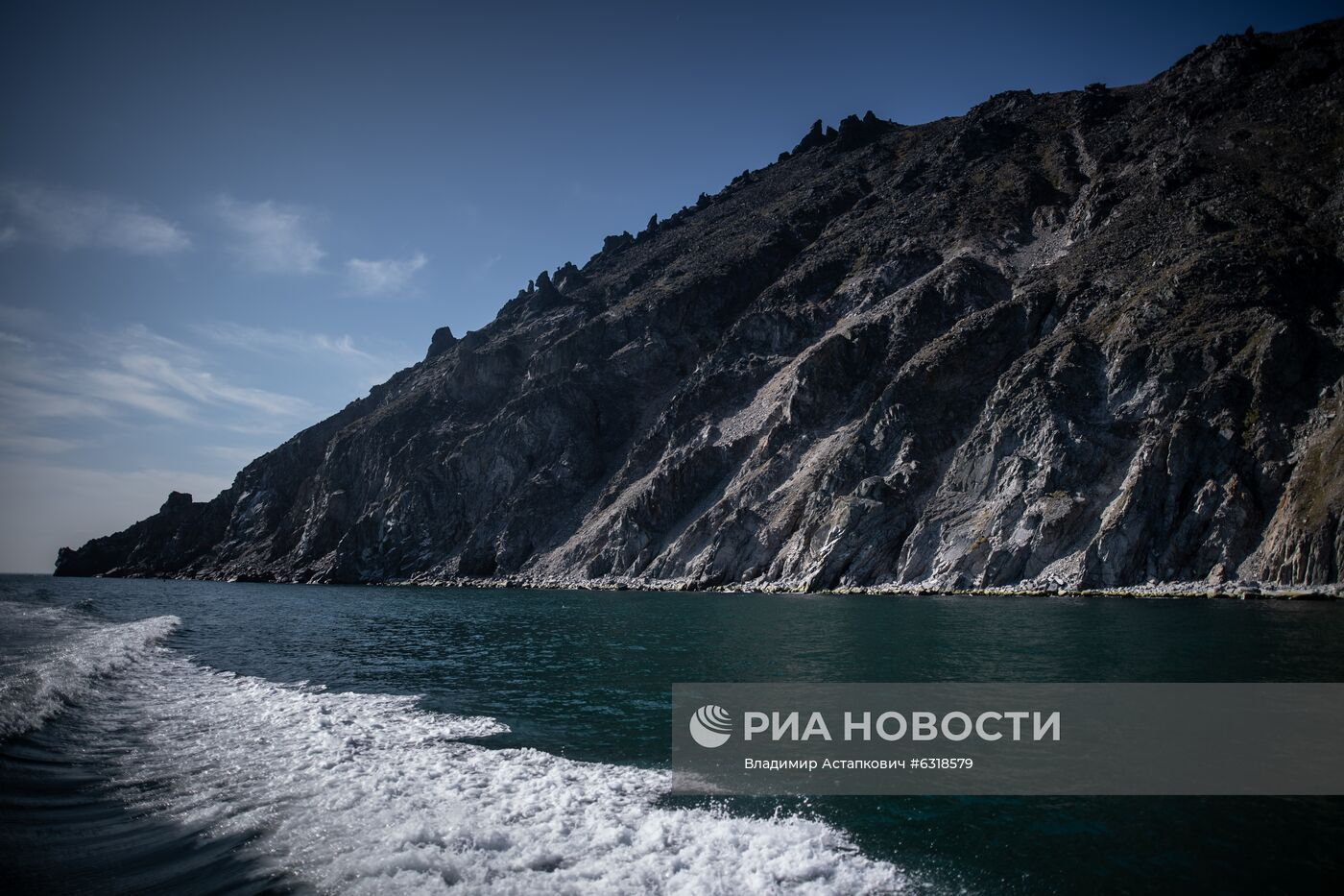 Мыс Дежнева на Чукотке