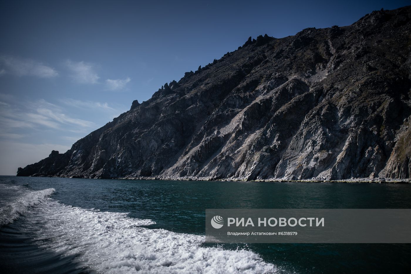 Мыс Дежнева на Чукотке