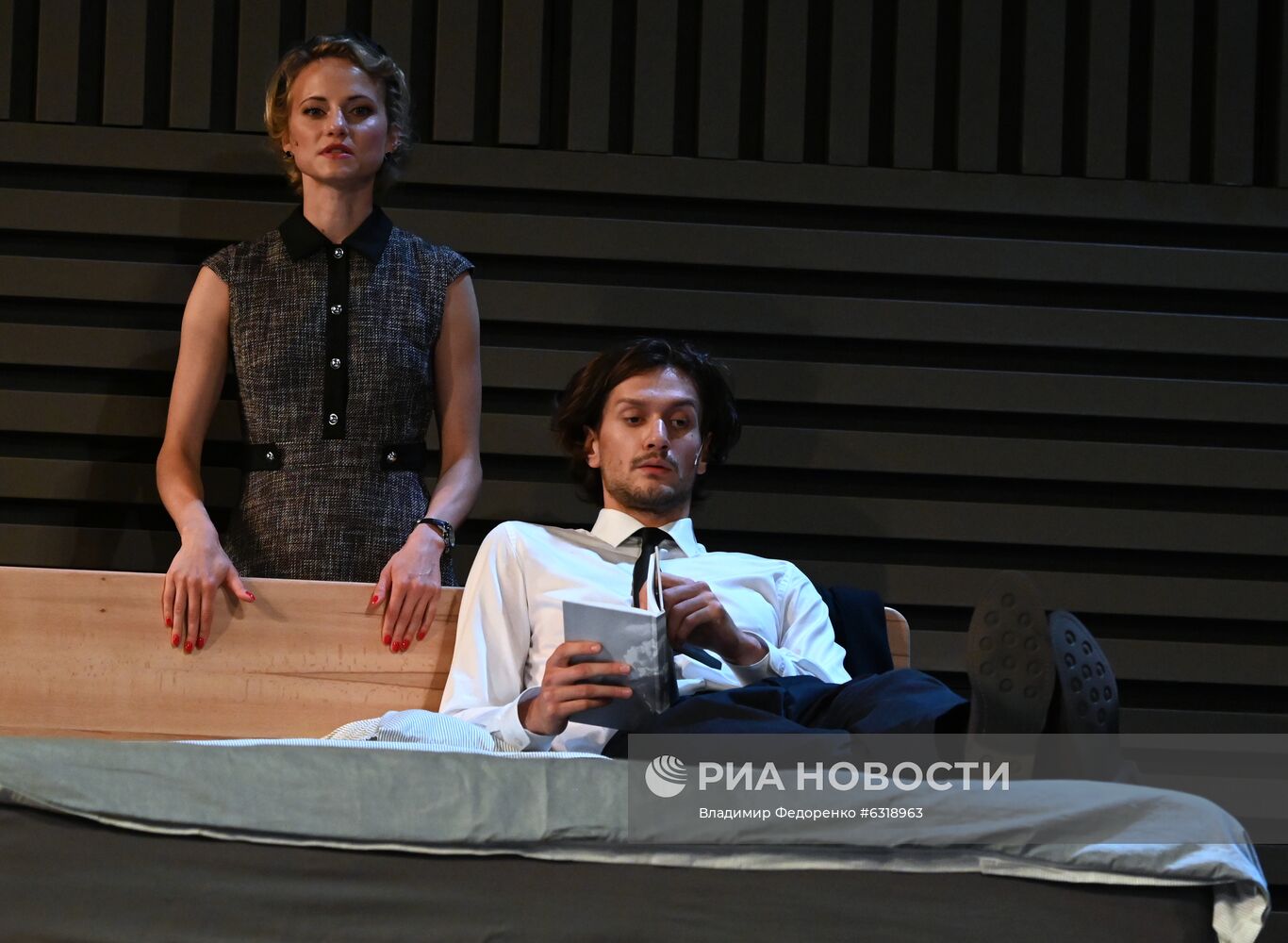 Спектакль "Ложные признания" в театре имени А. С. Пушкина