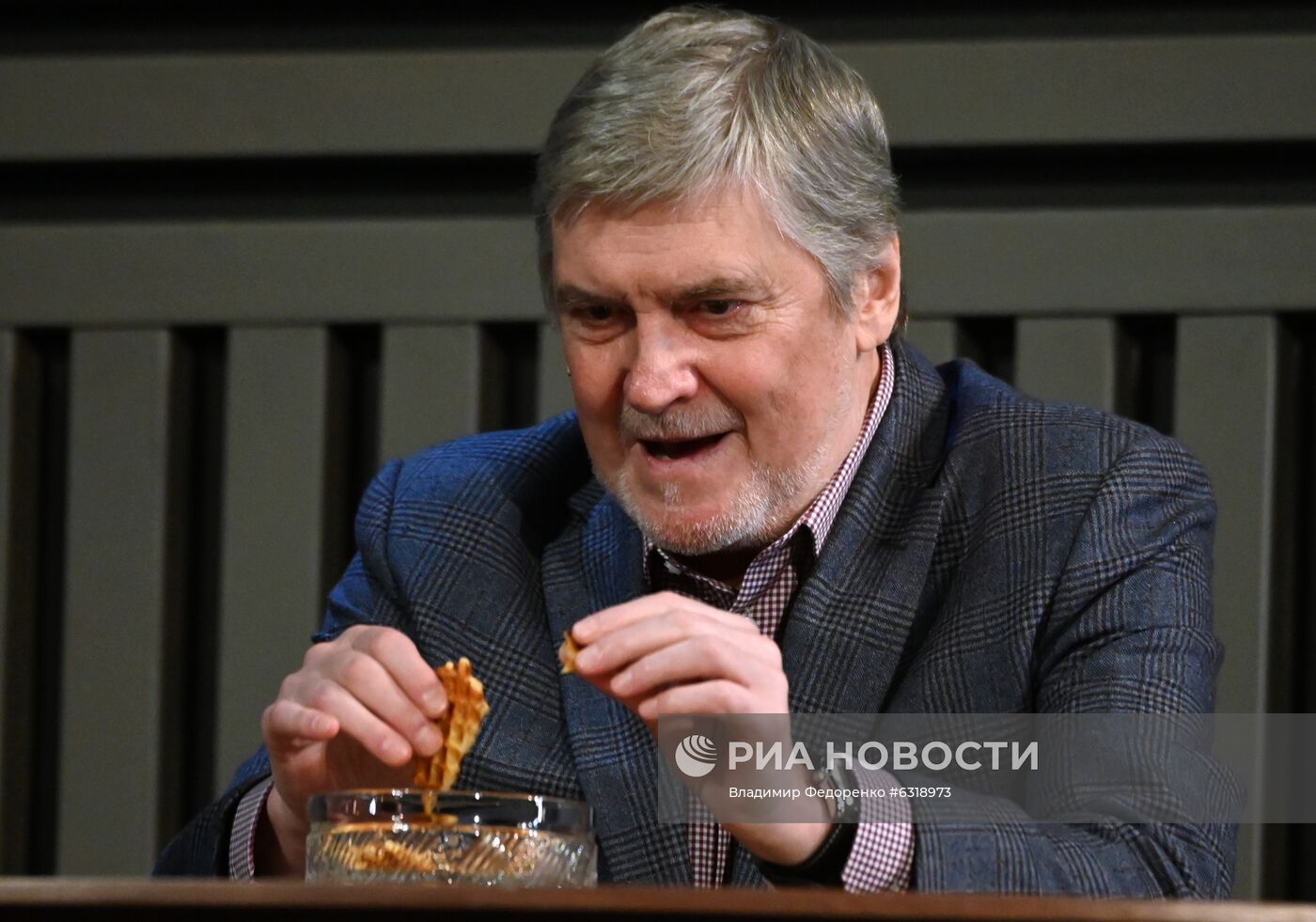 Спектакль "Ложные признания" в театре имени А. С. Пушкина