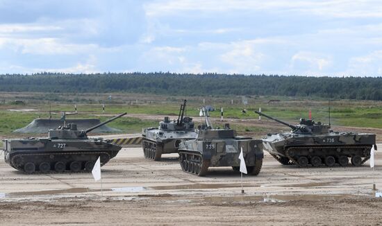 Форум "Армия - 2020".Сухопутный кластер