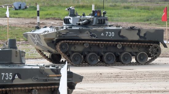 Форум "Армия - 2020".Сухопутный кластер