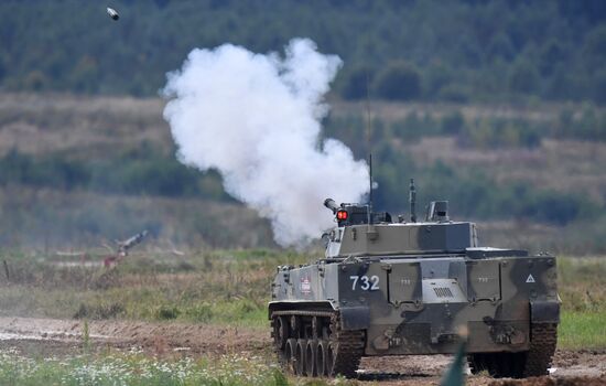 Форум "Армия - 2020".Сухопутный кластер