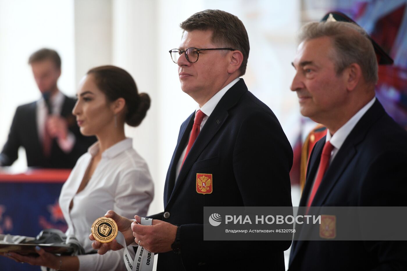 Награждение ХК ЦСКА золотыми медалями ЧР