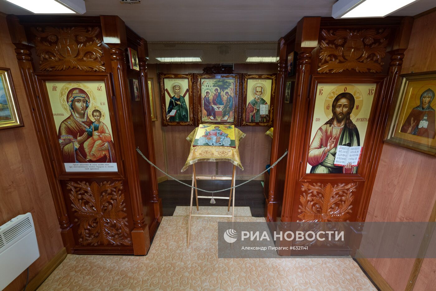 Парусное судно "Седов" зашло в порт Петропавловска-Камчатского