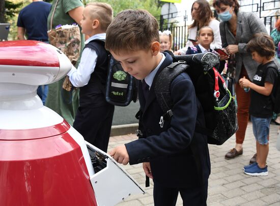 Начало учебного года в школах Москвы