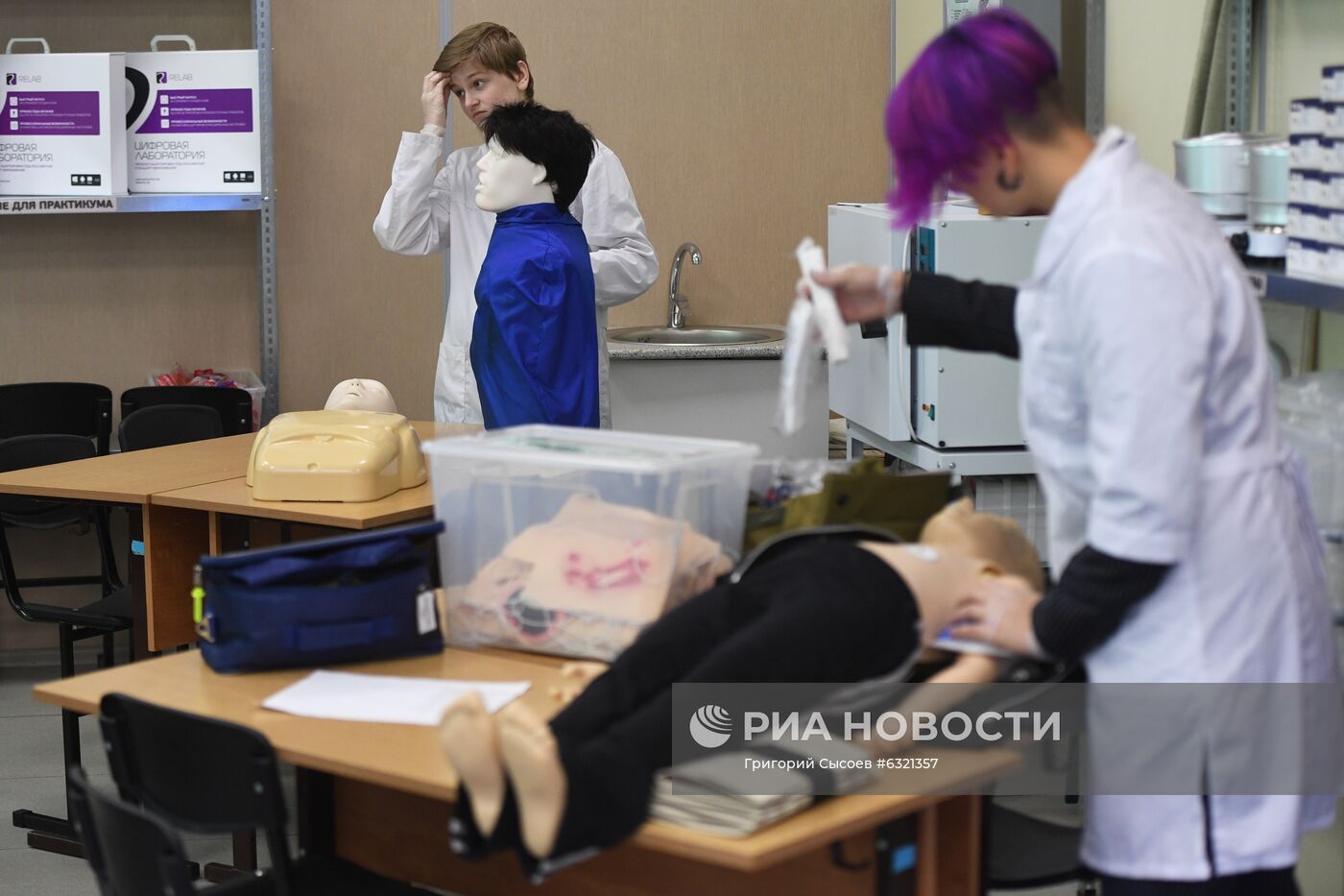 Мэр Москвы С. Собянин посетил одну из городских школ