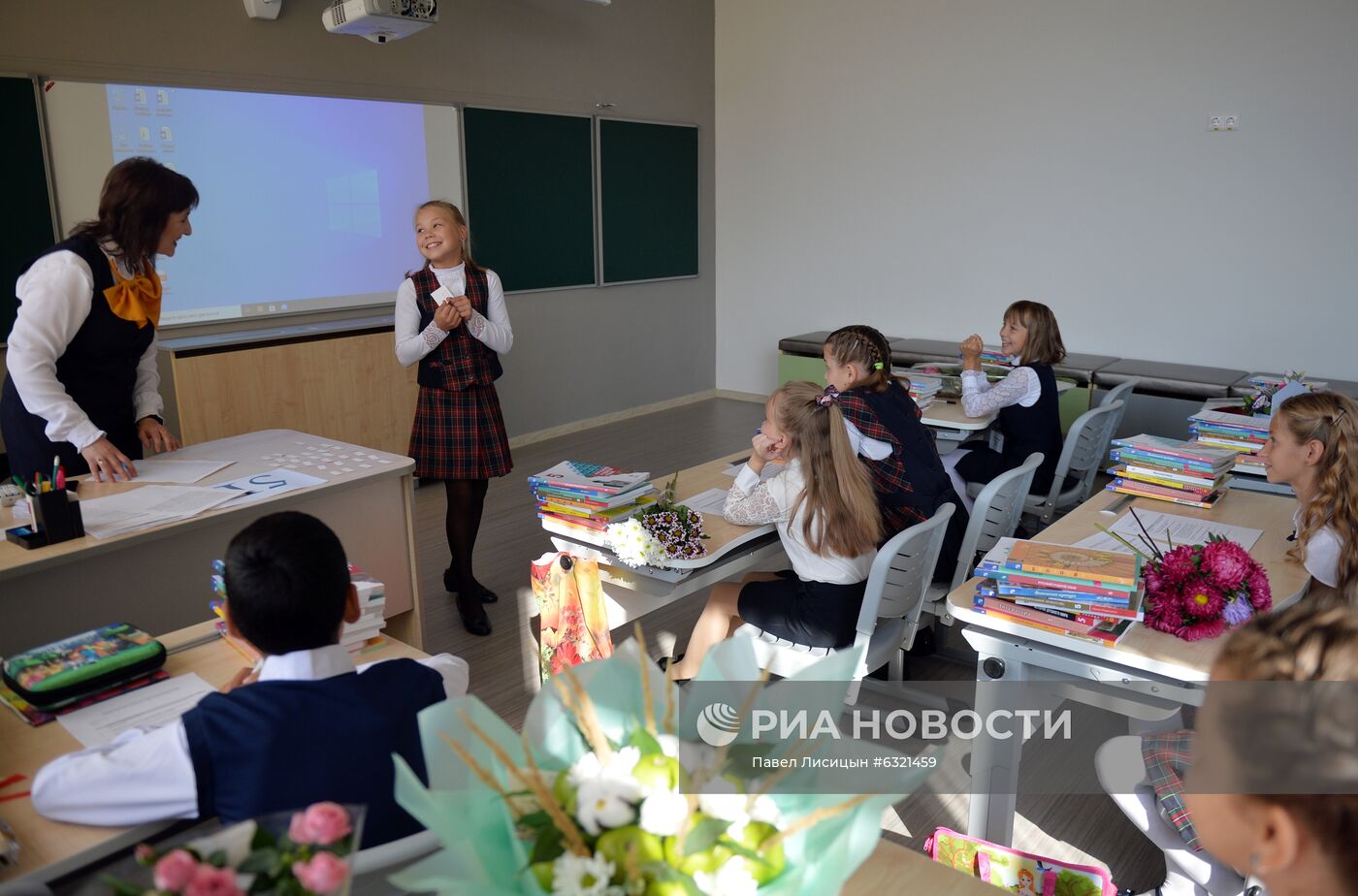 Начало учебного года в городах России