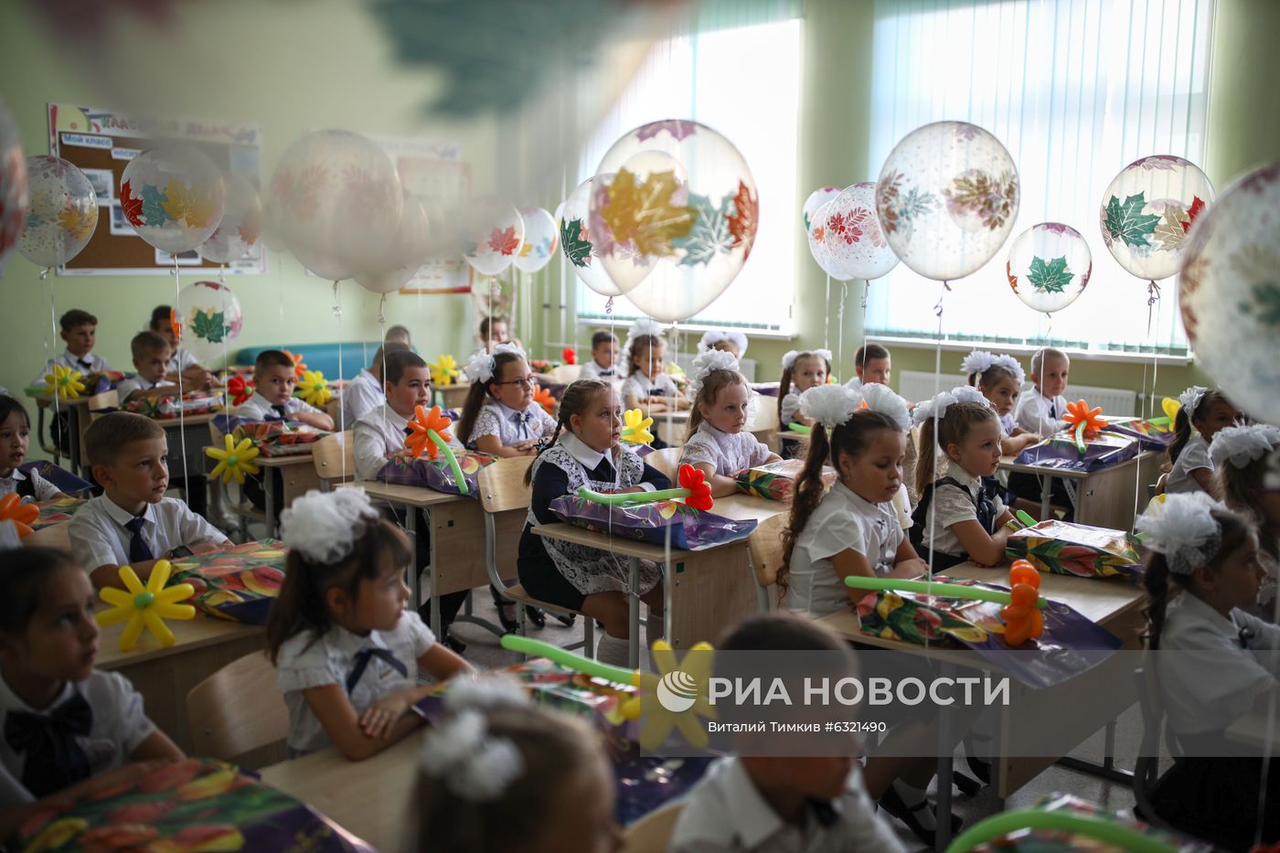 33 первых класса сформированы в краснодарской школе №71