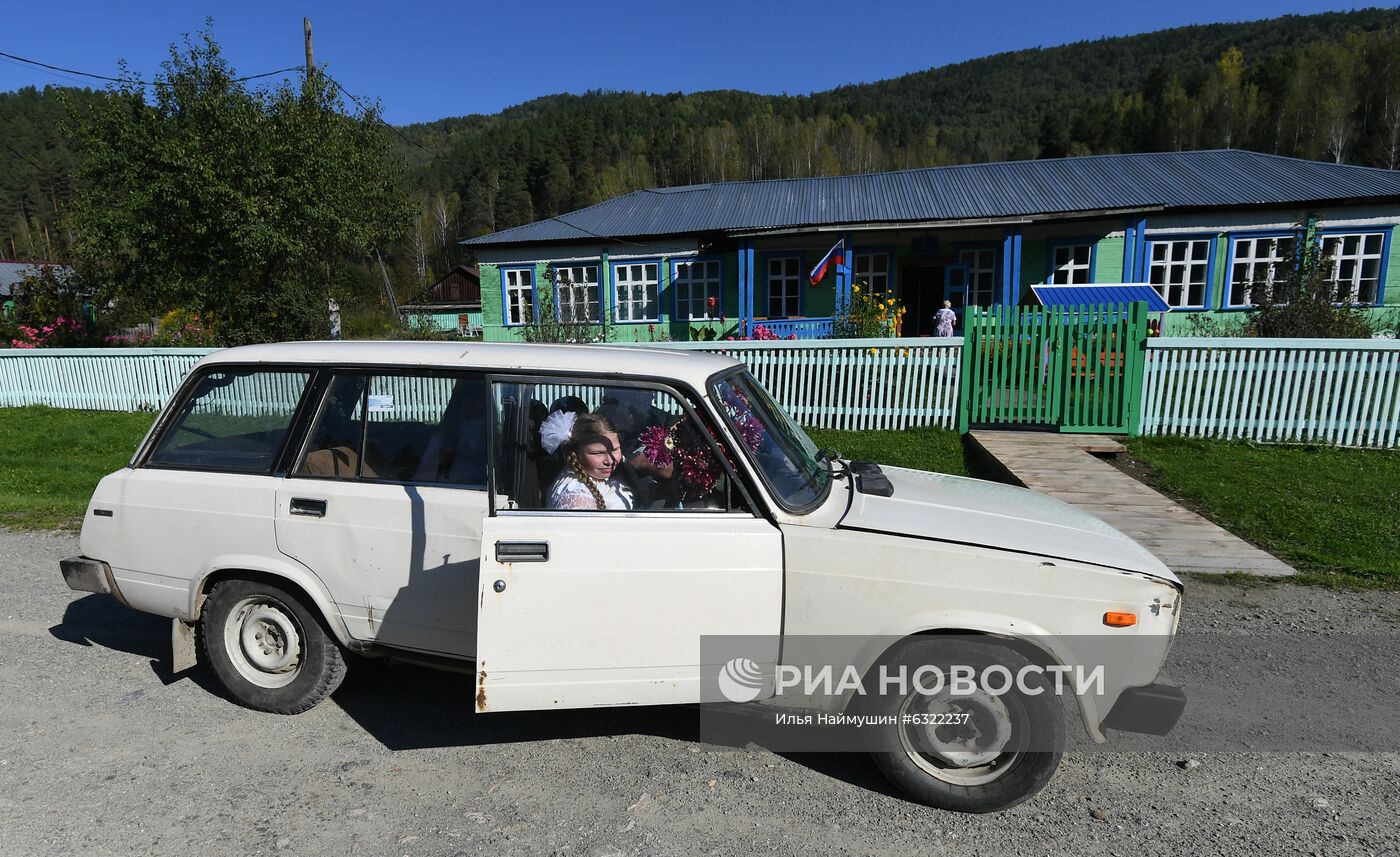 1 сентября в самой маленькой средней школе Красноярского края