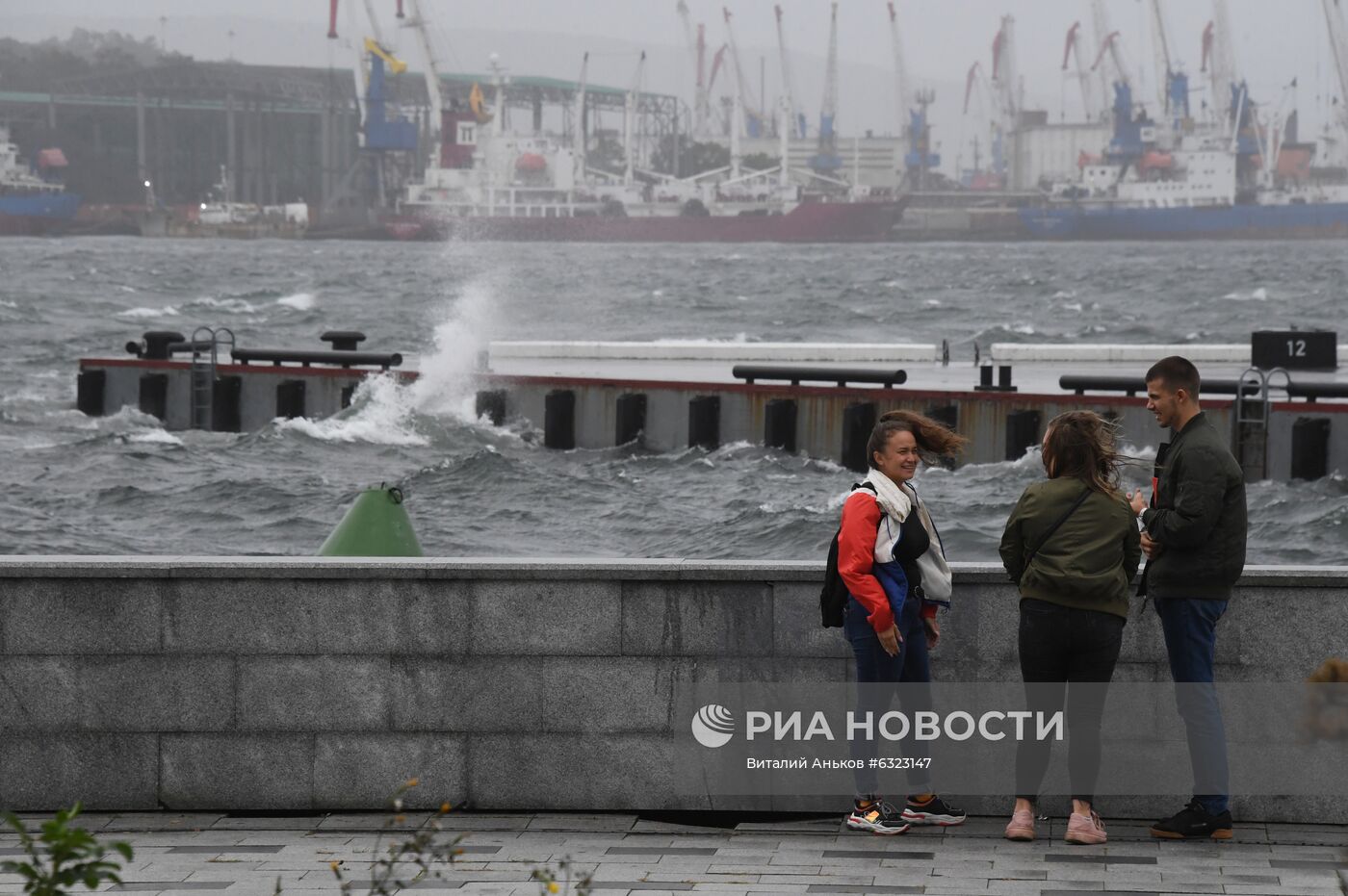 Последствия урагана во Владивостоке