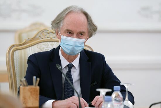 Переговоры главы МИД РФ С. Лаврова со спецпосланником ООН по Сирии Г. Педерсеном