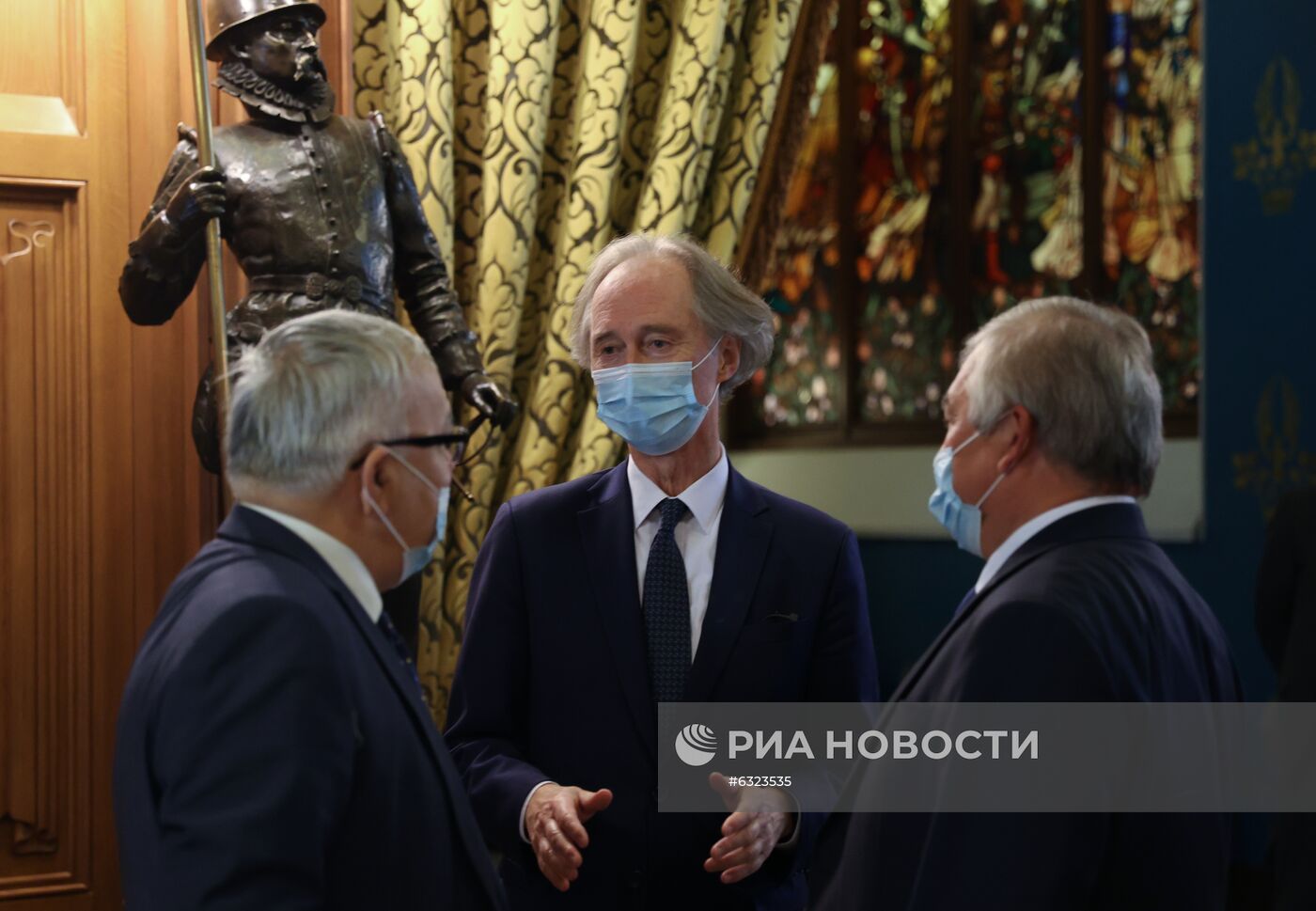 Переговоры главы МИД РФ С. Лаврова со спецпосланником ООН по Сирии Г. Педерсеном