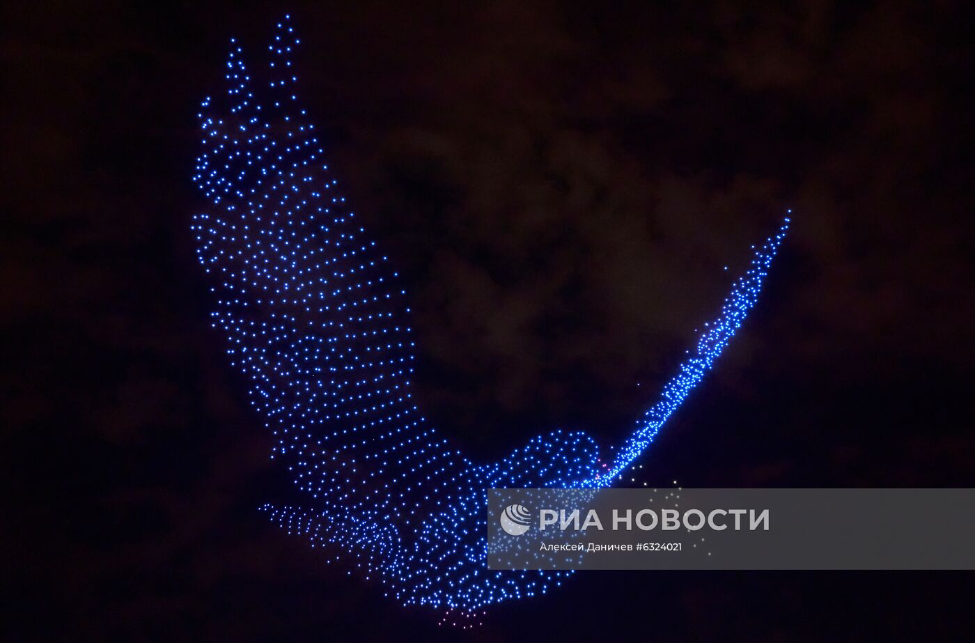 Световое шоу беспилотников в Санкт-Петербурге