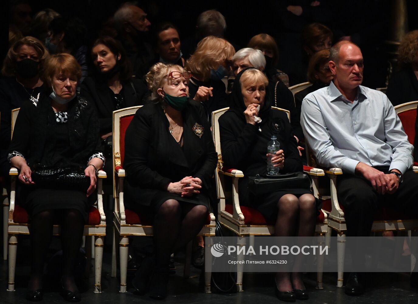 Прощание с народным артистом России Б. Клюевым