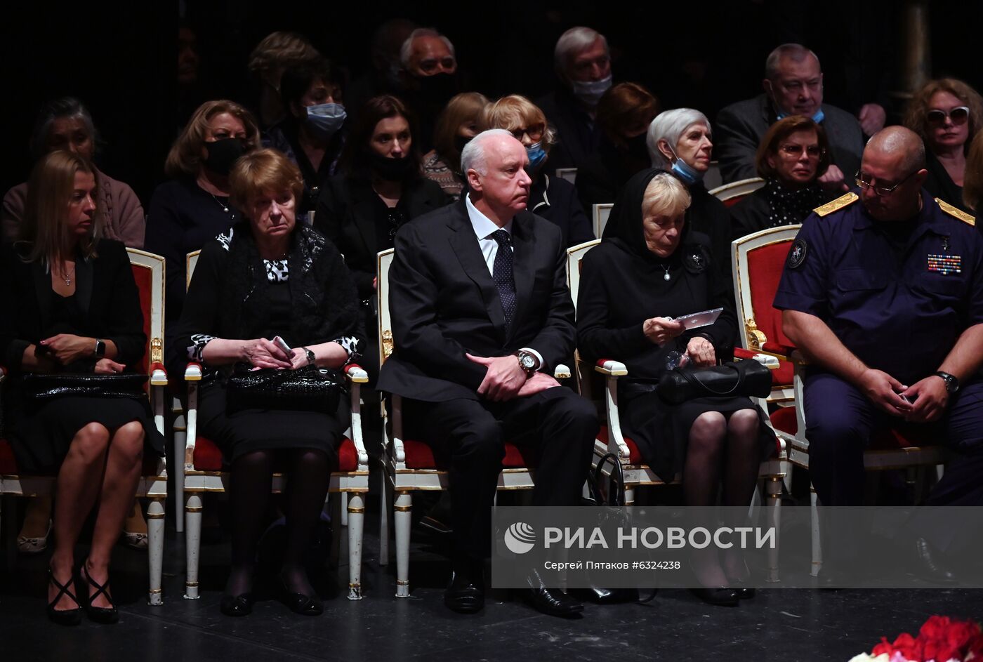 Прощание с народным артистом России Б. Клюевым