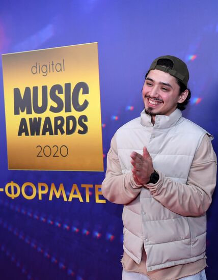 Премия "Жара Music Awards"