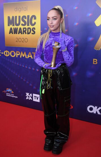 Премия "Жара Music Awards"