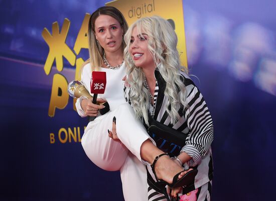 Премия "Жара Music Awards"