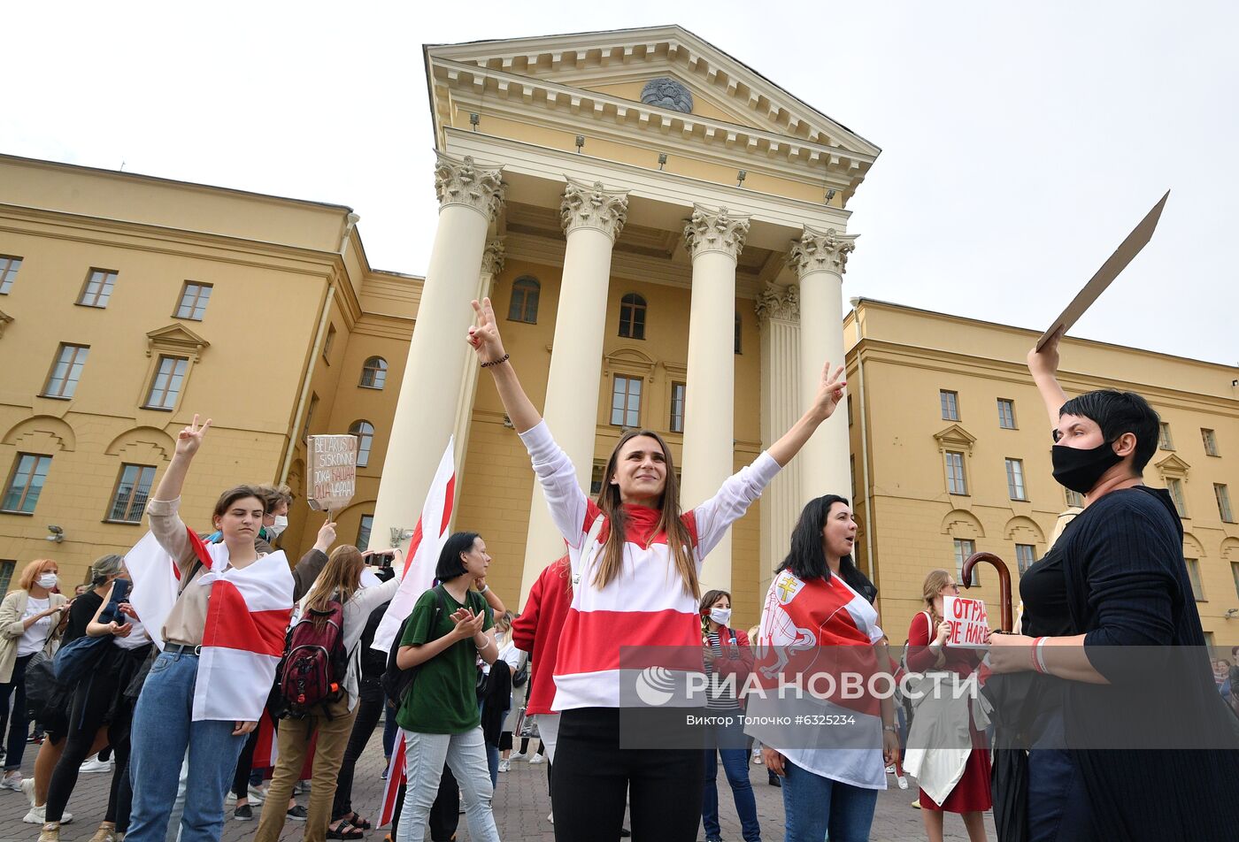 Протестная акция женщин в Минске