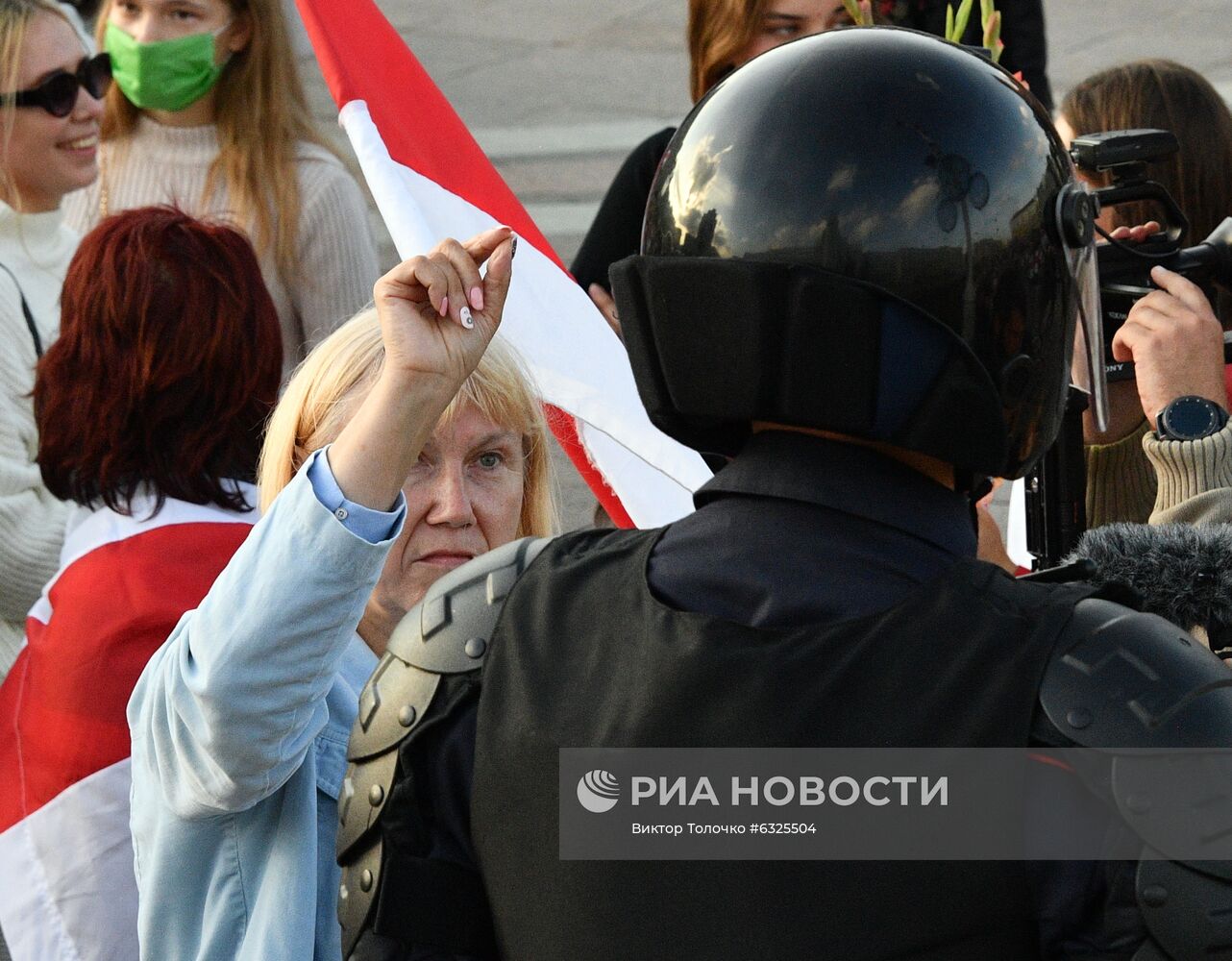 Протестная акция женщин в Минске