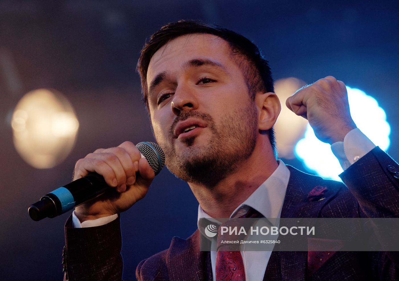 Концерт "Дым над водой. От классики до рока"