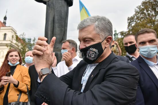 Встреча П. Порошенко с избирателями во Львове