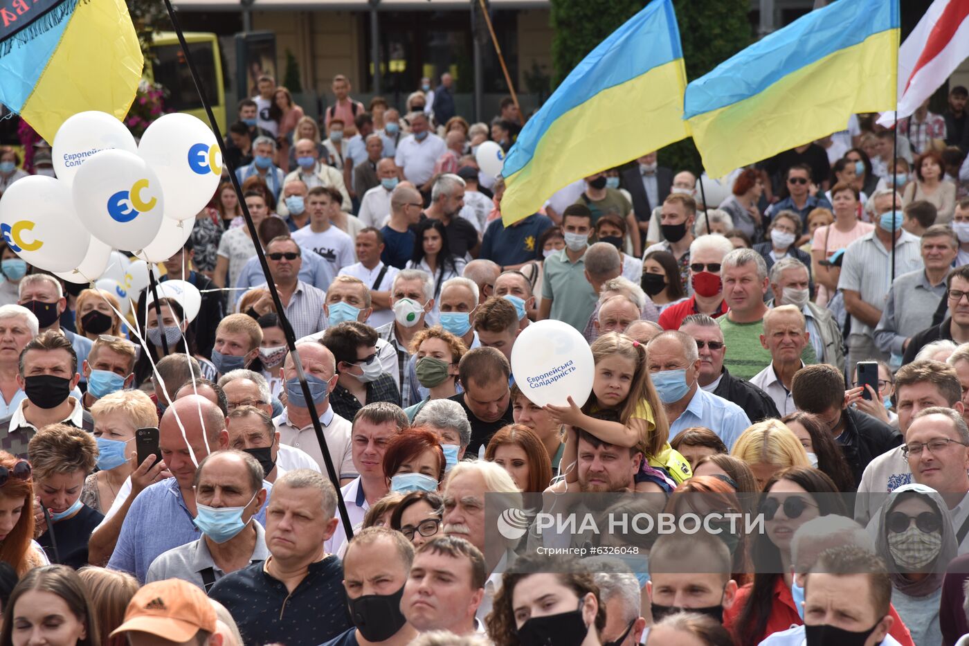 Встреча П. Порошенко с избирателями во Львове